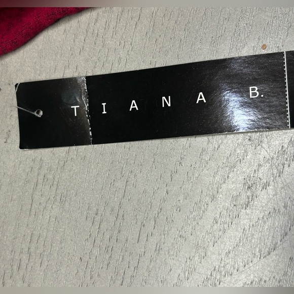 Women’s Tiana B A-line Midi Dress Burgundy LS Pullover Hooded Soft Sz S - Picture 8 of 8